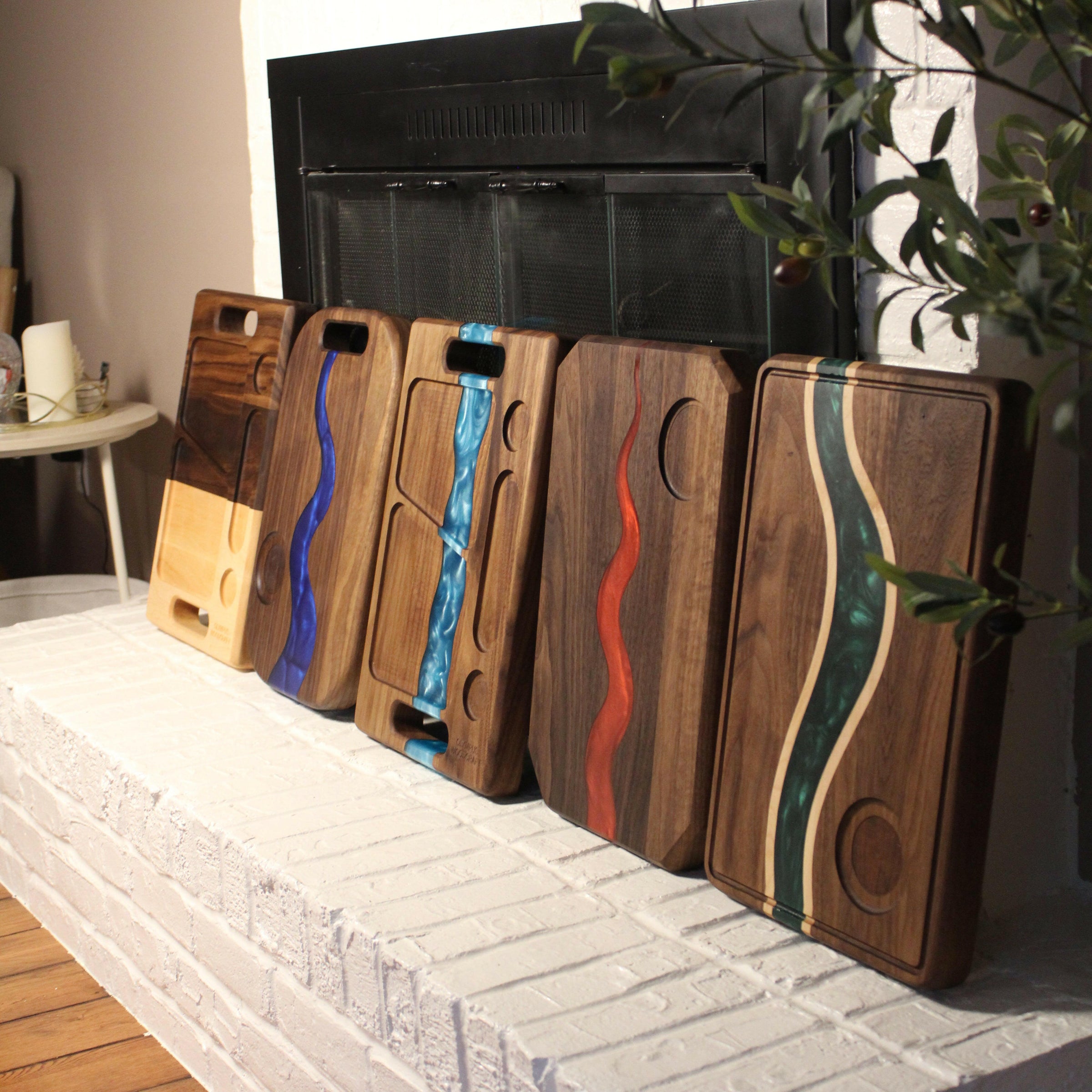 Handcrafted Black Walnut & Hard Maple Charcuterie Tray – Custom Cut-Out Serving Board with Built‑In Handles, 18″ × 12″.